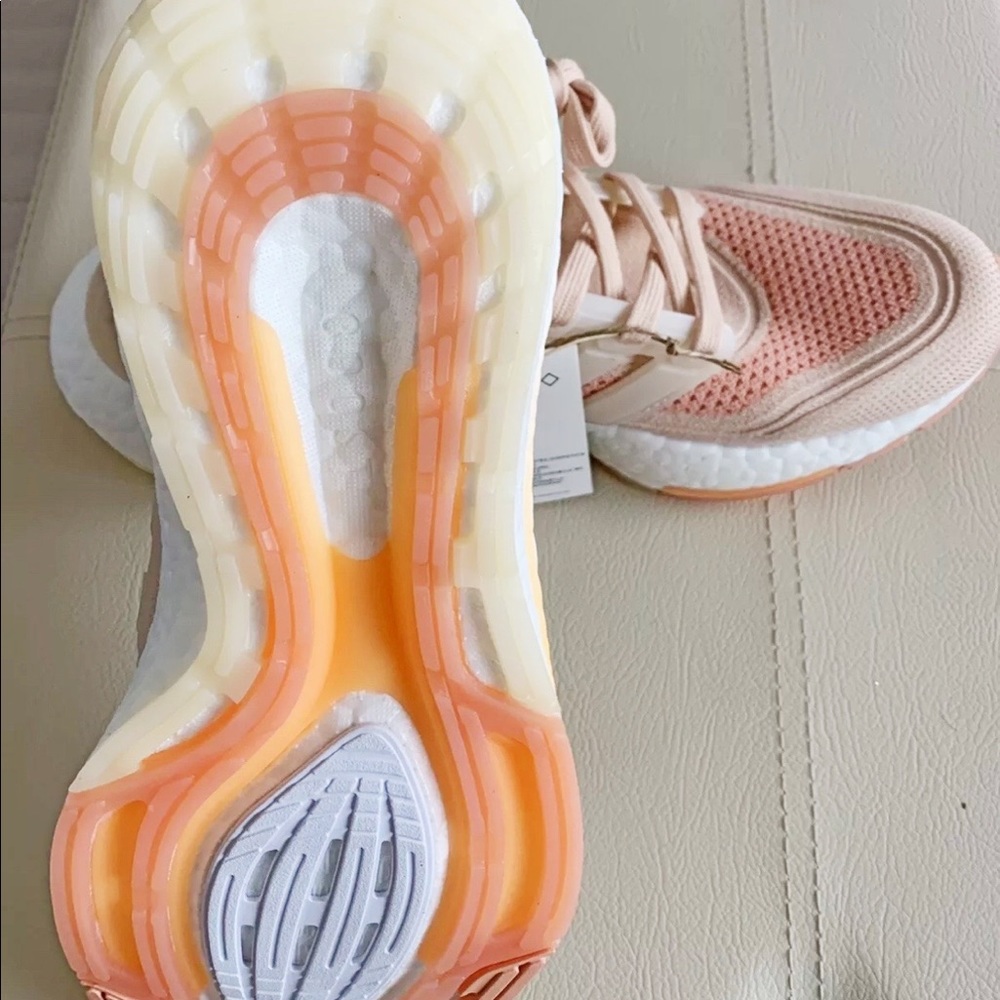 Adidas UltraBoost ❌SOLD🎁 - Picture 5 of 6